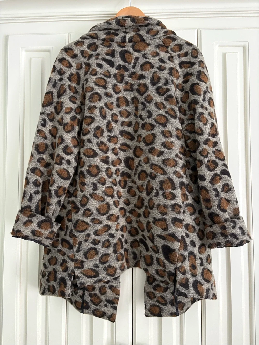 Luii Wool Blend Brown & Black Leopard‎ Print Oversized Coatigan Size Large